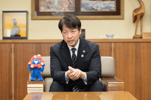 枚方市長 伏見隆氏