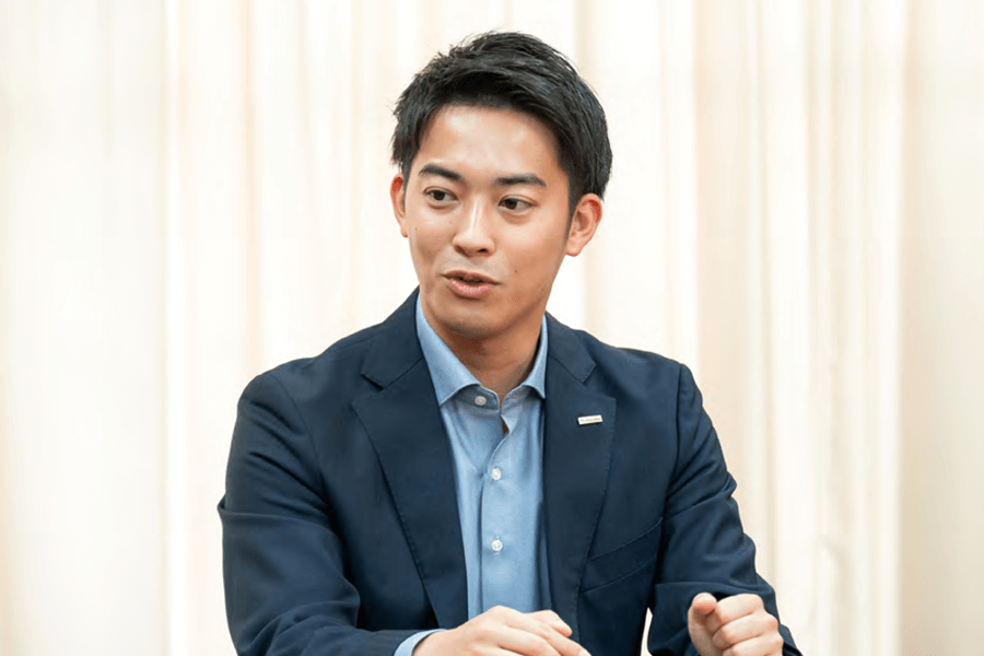 NTTドコモビジネスソリューションズ株式会社 ソリューション営業部 神奈川支店 第1グループ 第1チーム 井島功貴