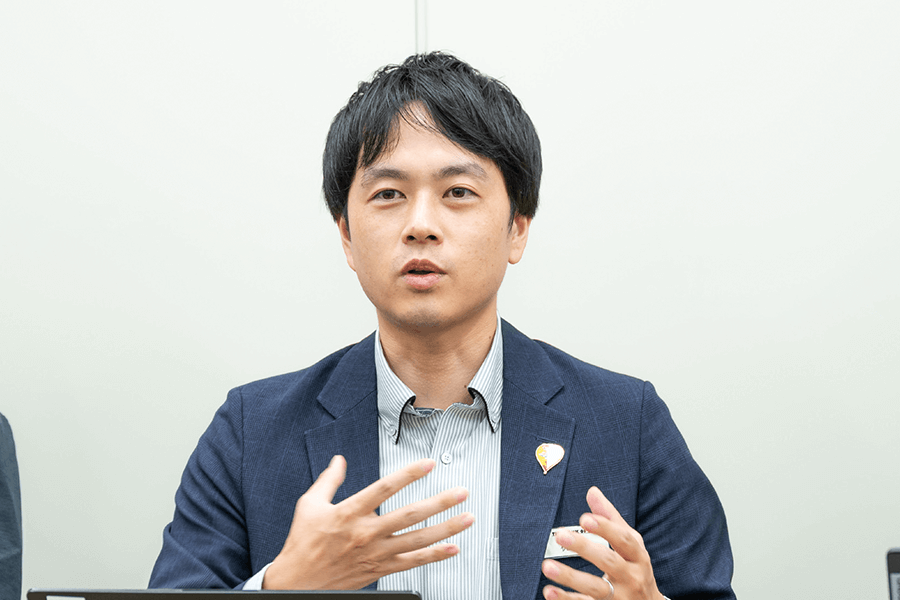 株式会社佐賀銀行 業務集中支援部 ペイメント事業グループ 梶山孝太郎氏