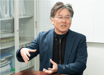 ドコモショップ富山店　白﨑達也氏